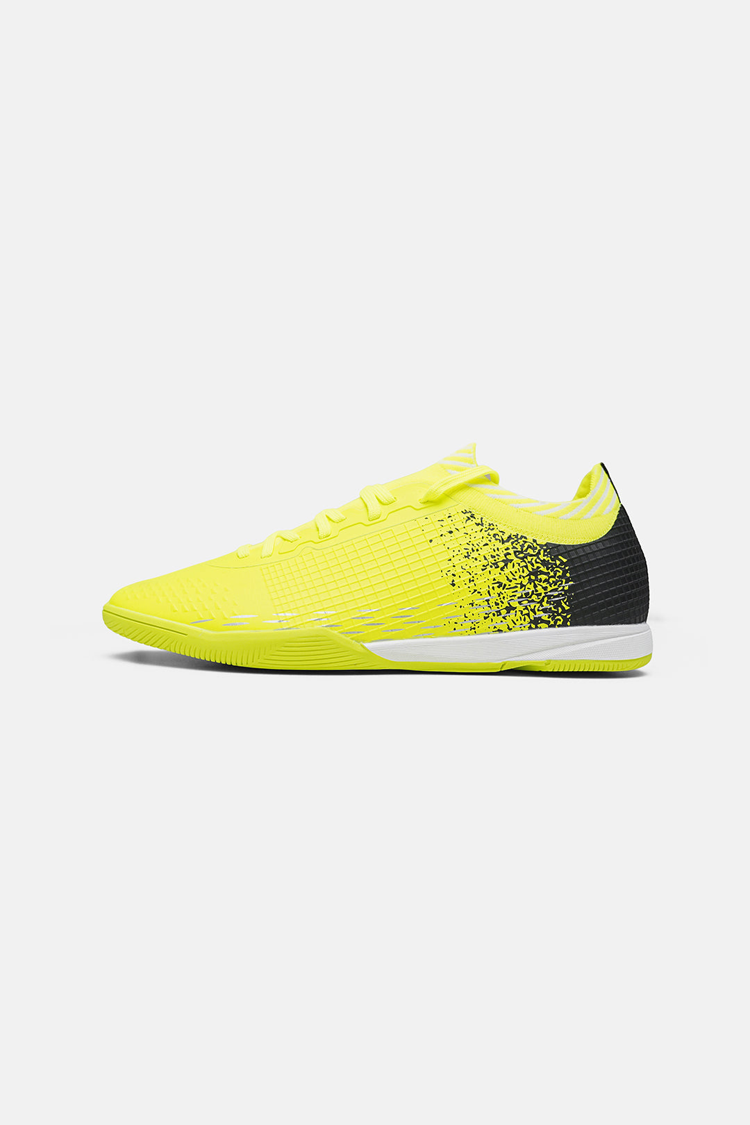 Futsal Flyknit Shoe