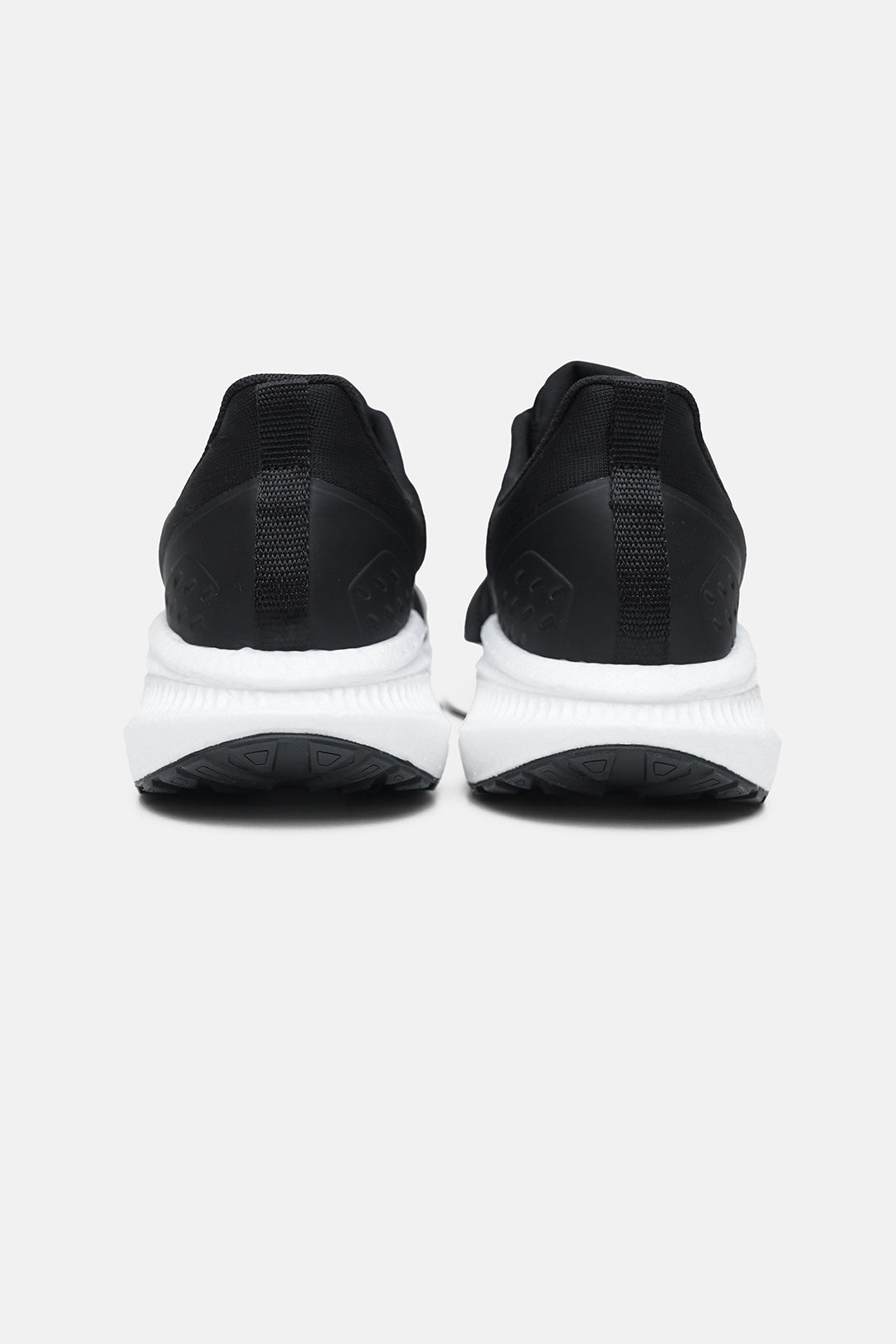 Image of Basic Guy Jogging Shoe
