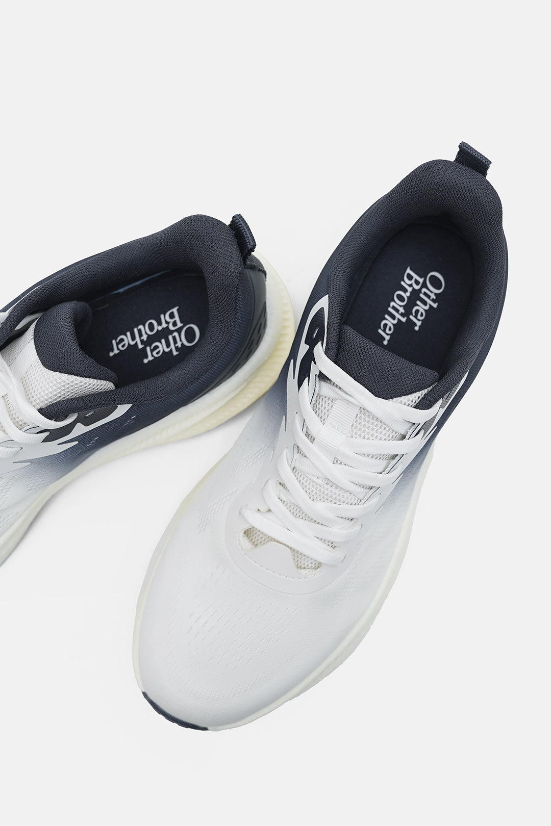Basic Guy Jogging Shoe