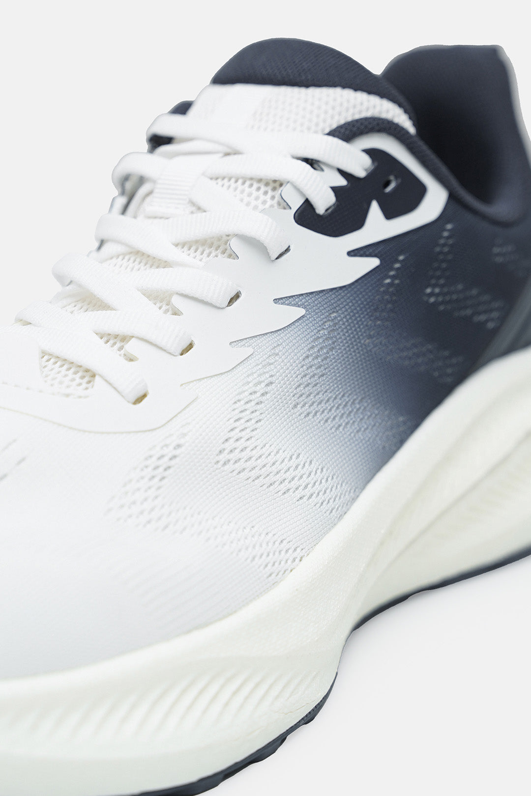 Image of Basic Guy Jogging Shoe