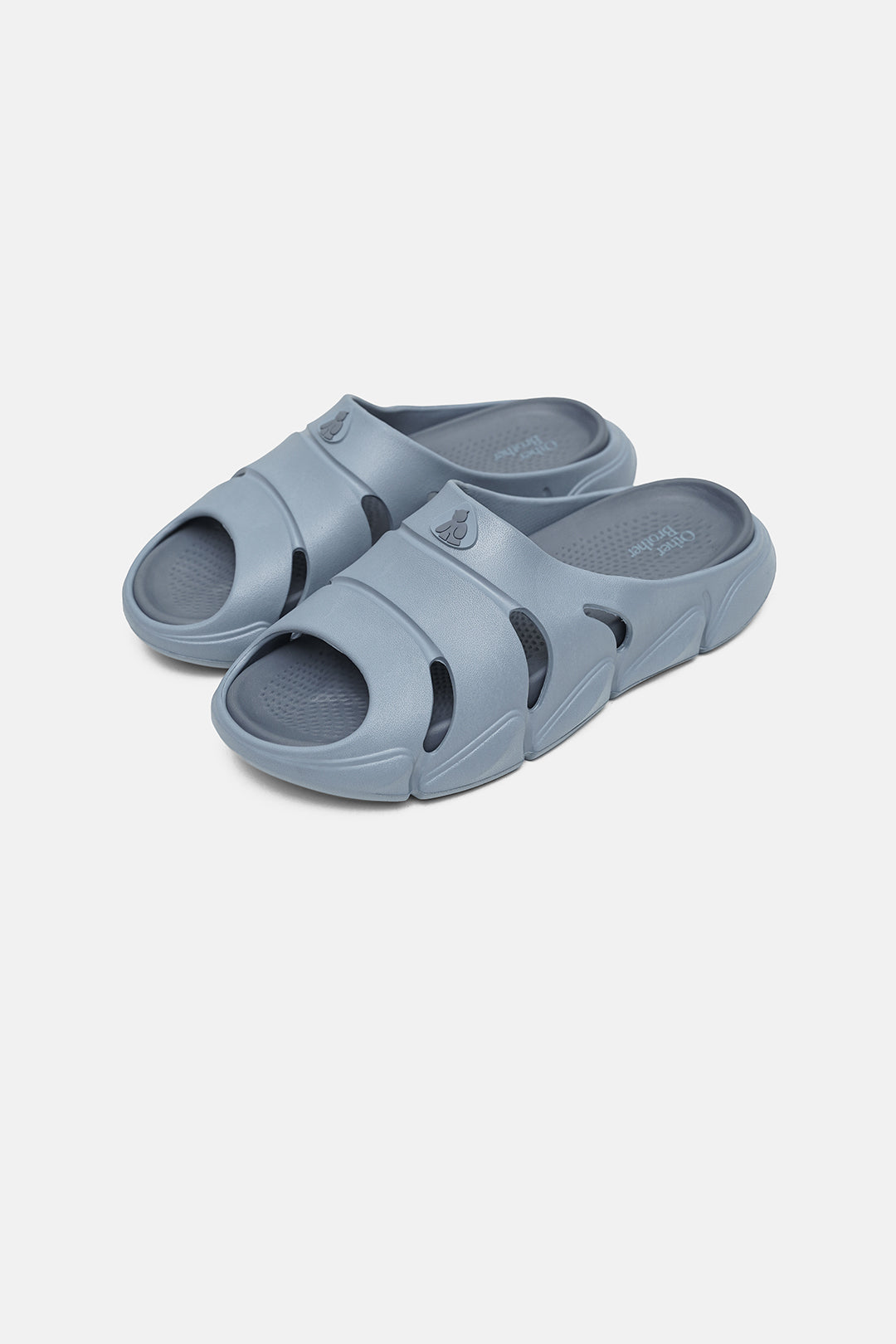 Off-Court Eva Slipper