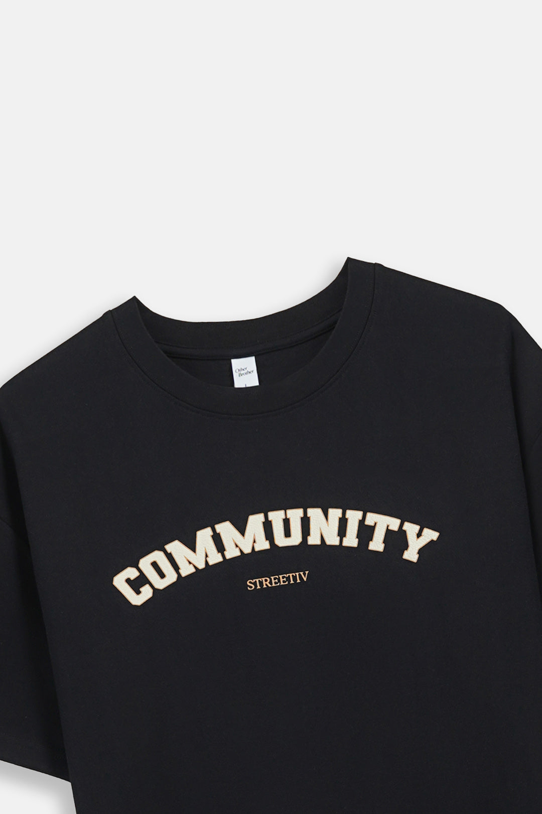 Community Handfeel Tee