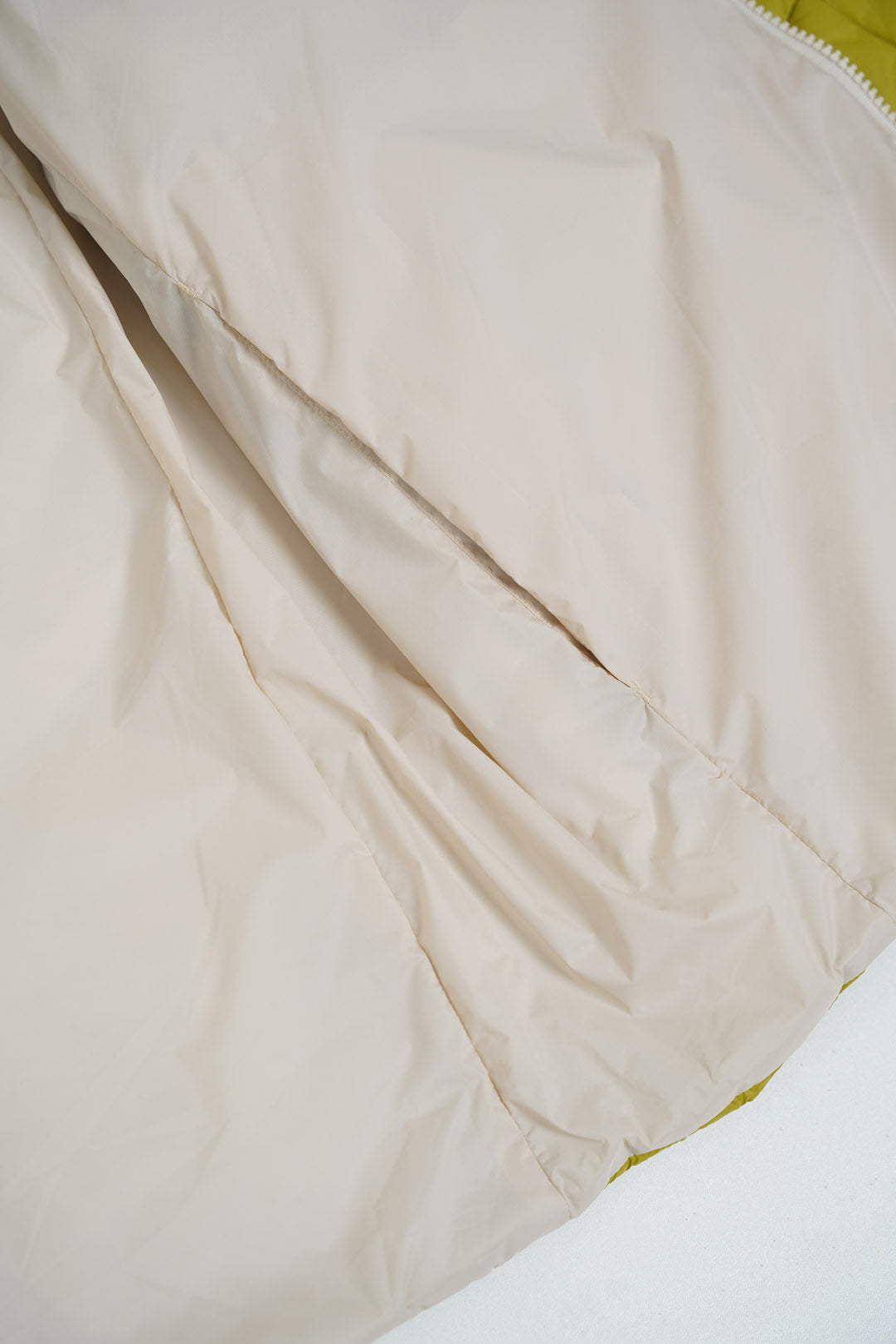 Reversible Lightweight Puffer