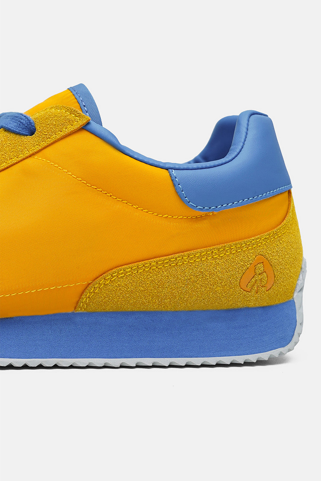 Featherweight Retro Trainers