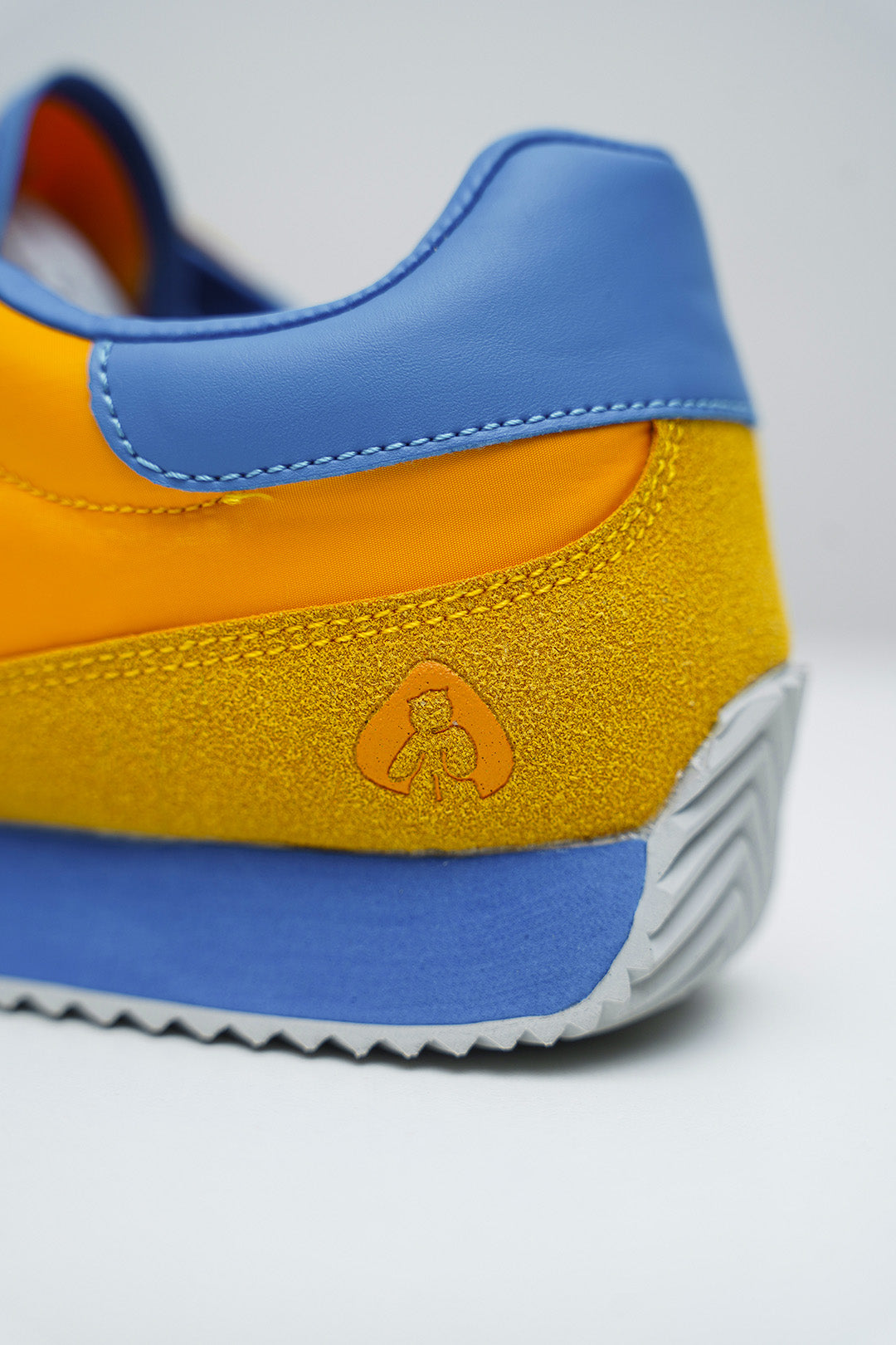 Image of Featherweight Retro Trainers