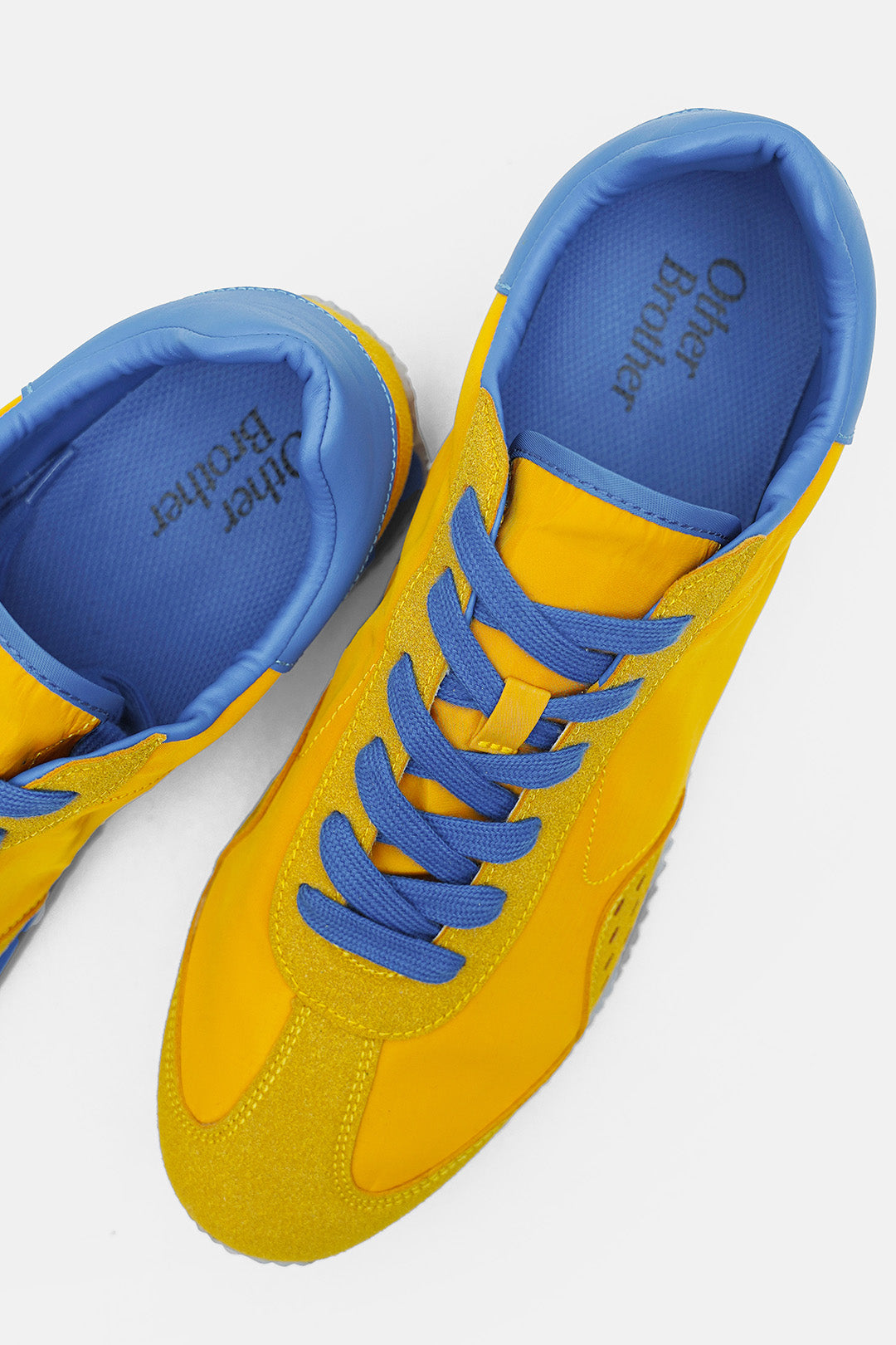 Featherweight Retro Trainers