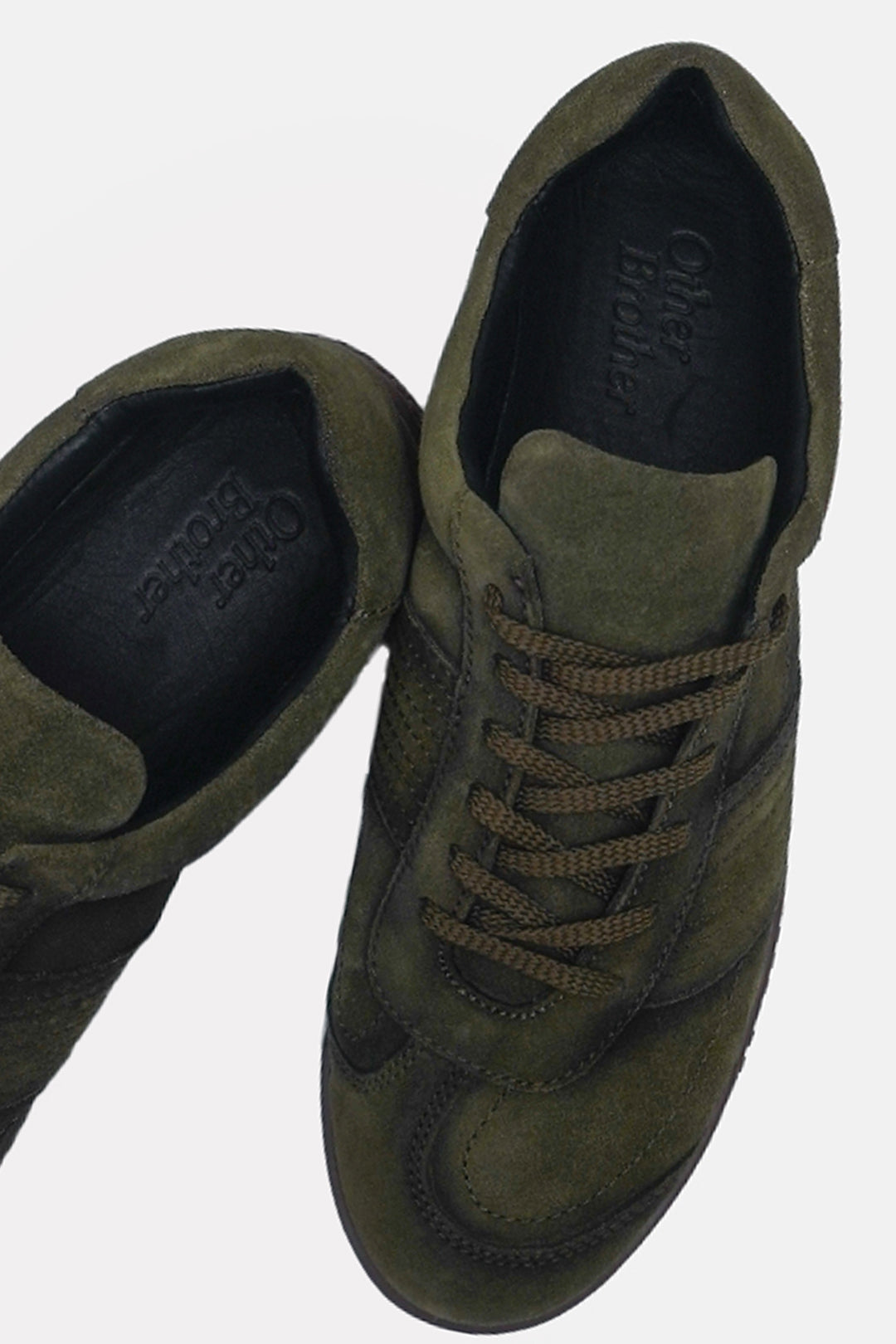 Side-Eye Leather Trainers