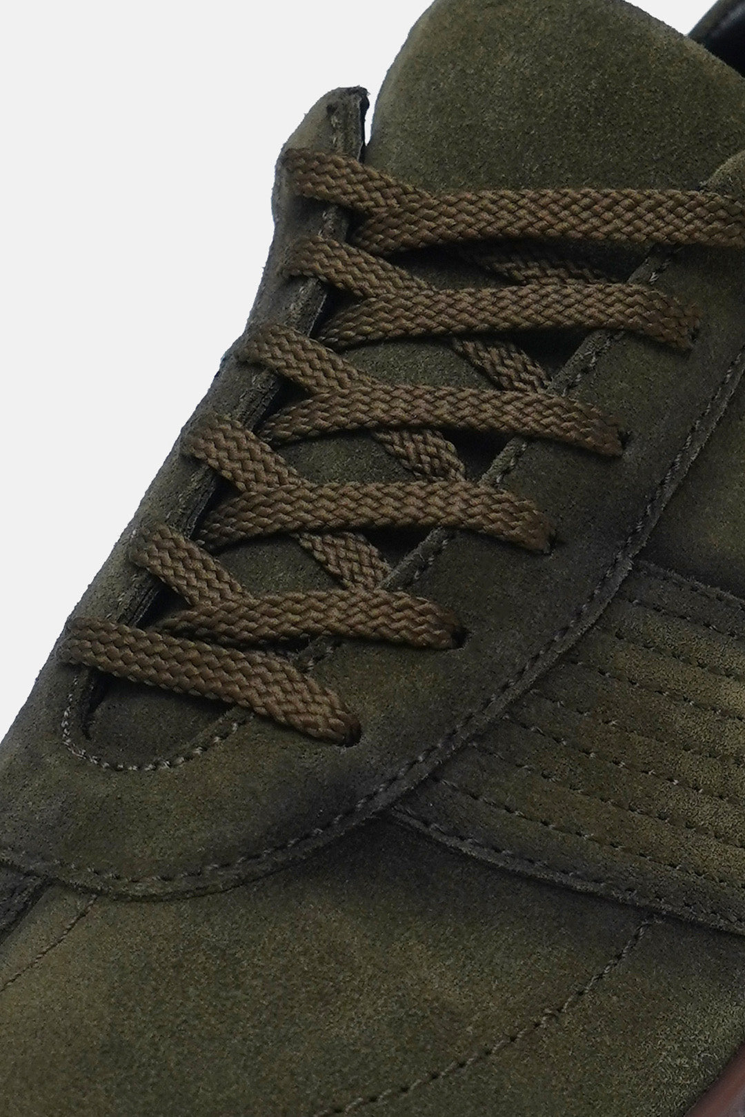 Side-Eye Leather Trainers