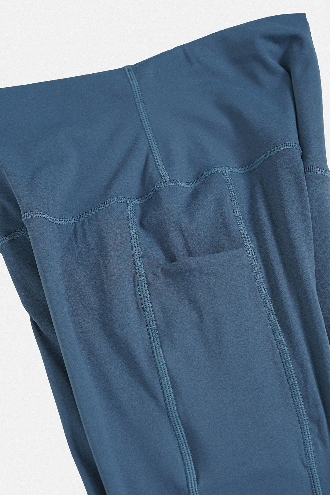 Image of Lightweight Cropped 20 Leggings