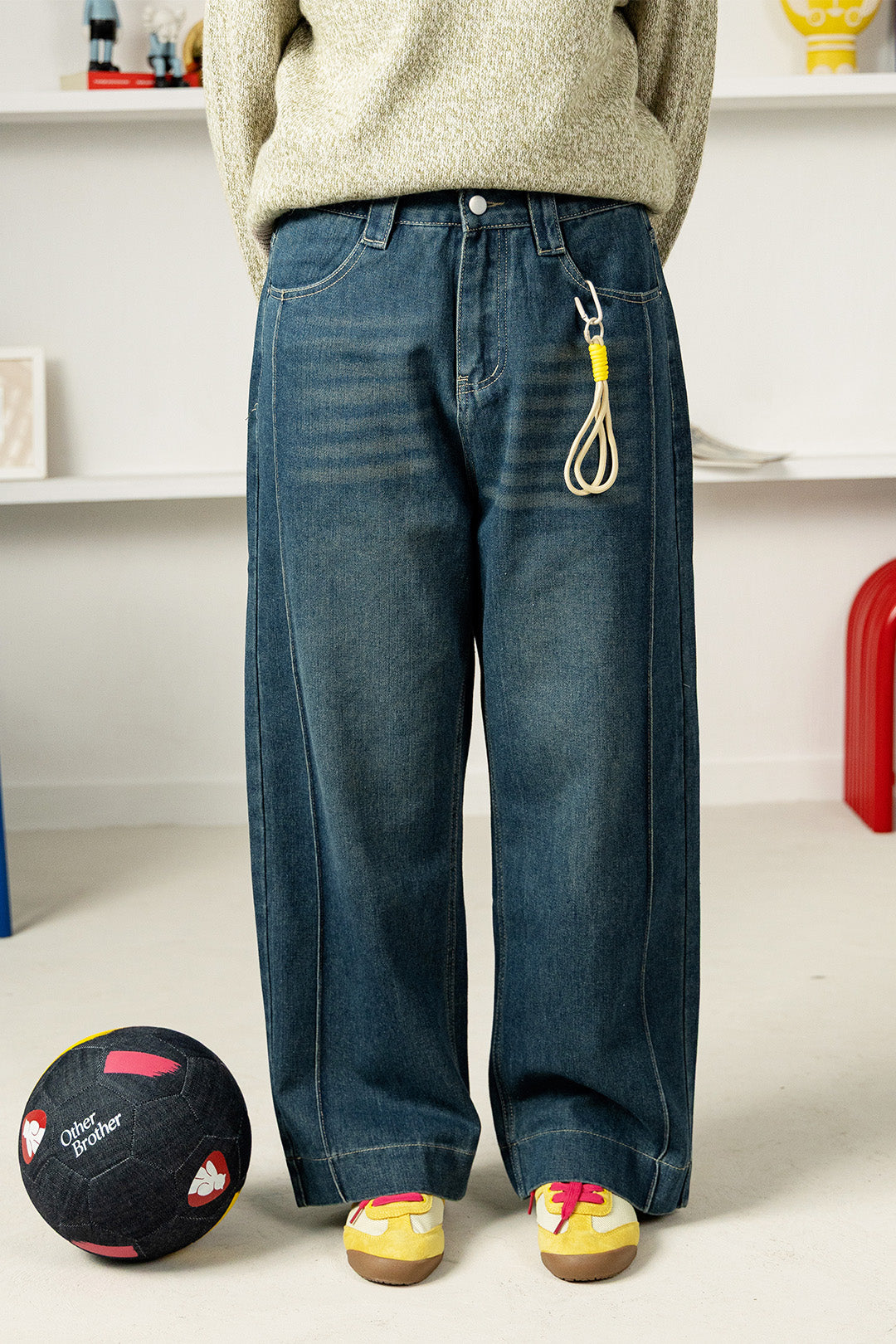 Straight & Baggy Panel Jeans