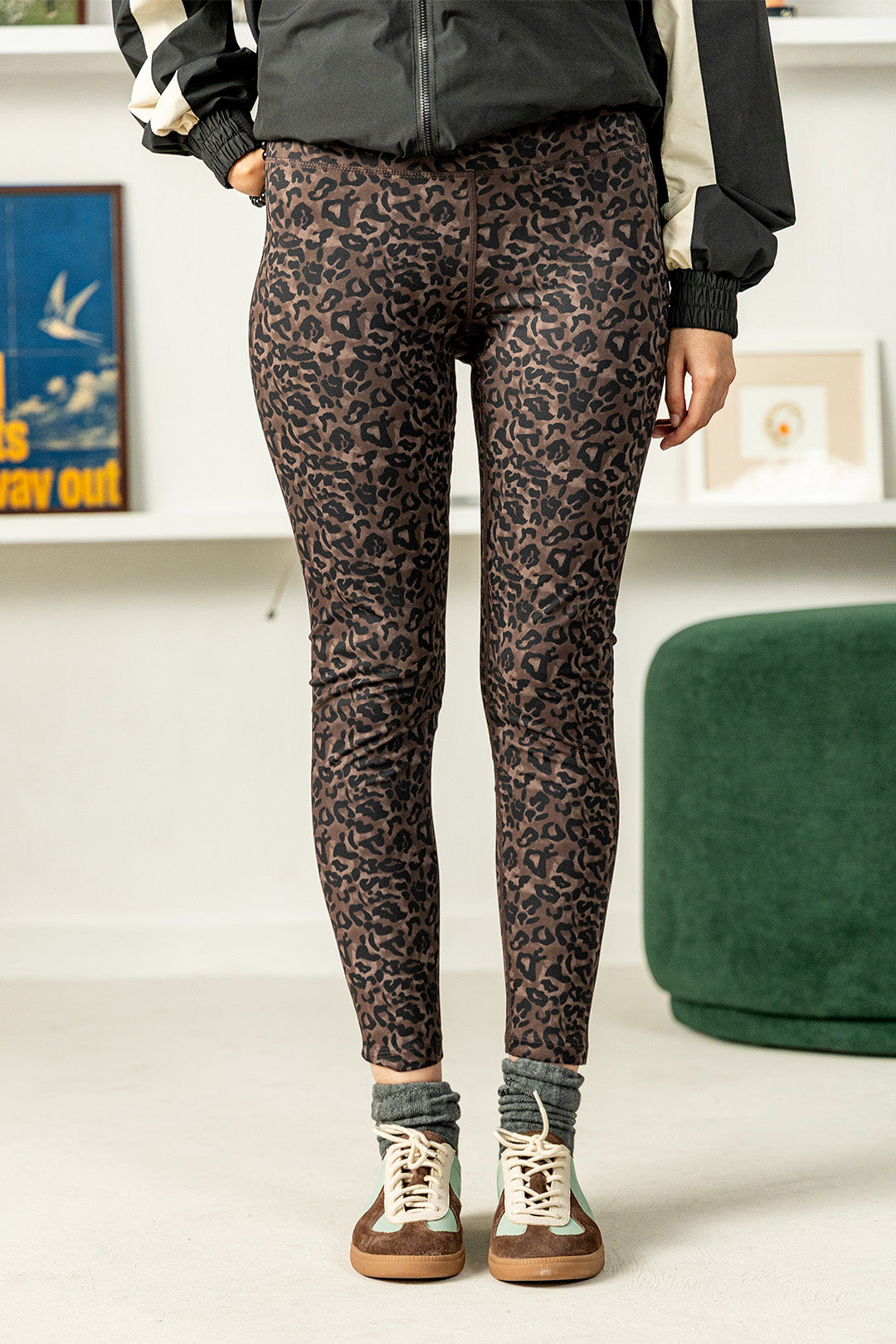 Image of Animal Play 25 Leggings