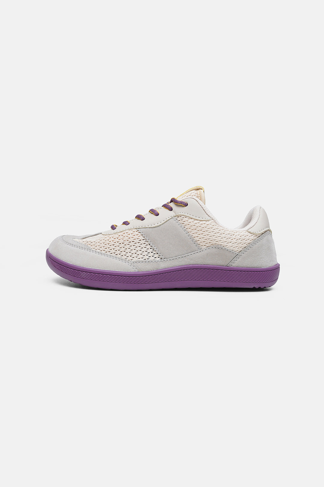 Court Trainers 01