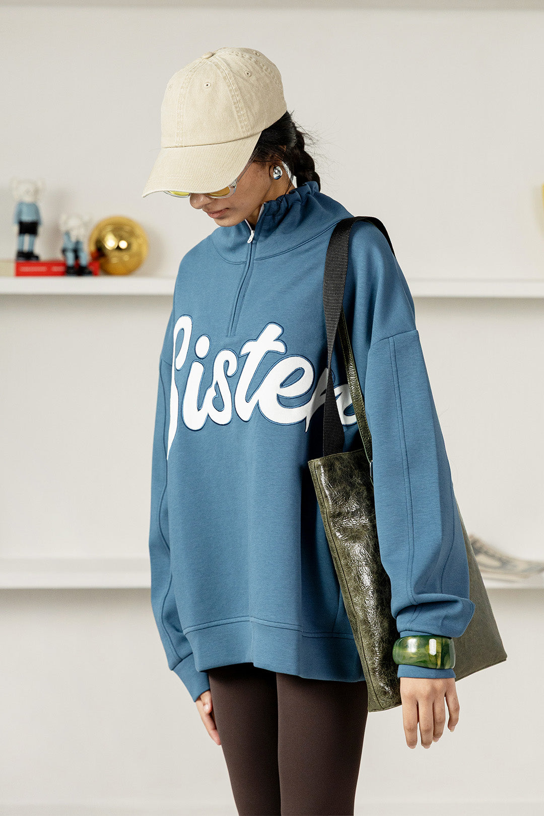 Oversized Sister Mockneck