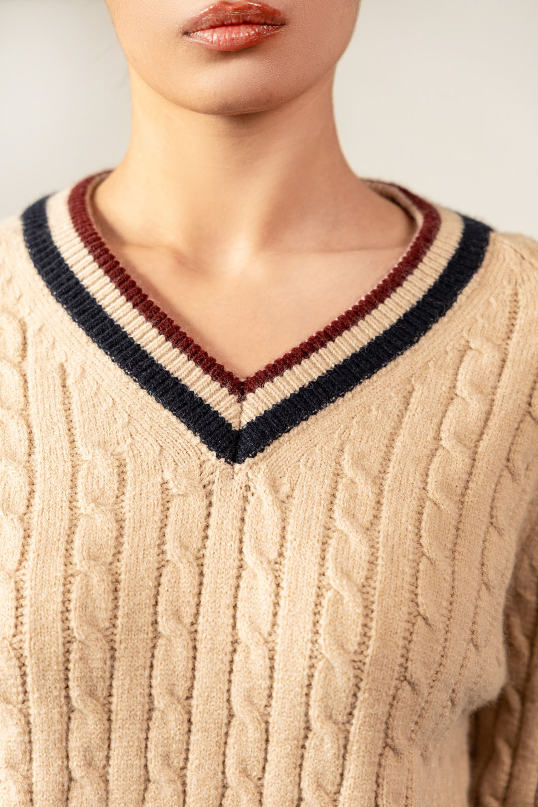 Image of Cricket Girlie V-Sweater