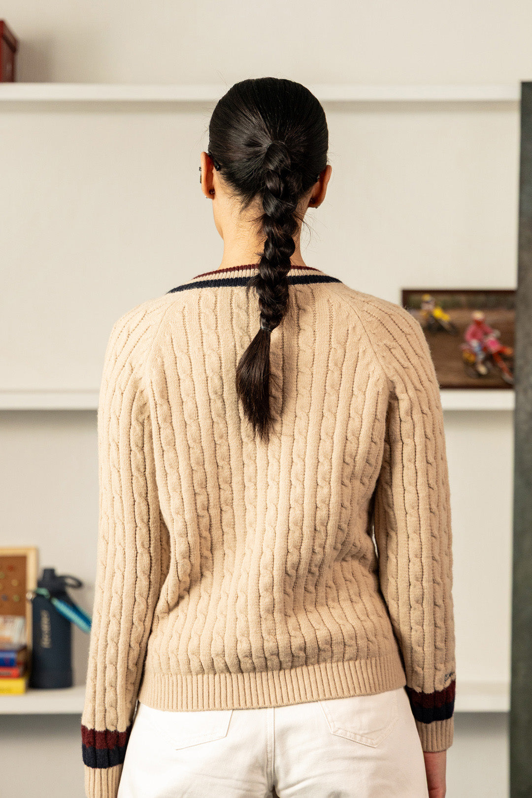 Image of Cricket Girlie V-Sweater