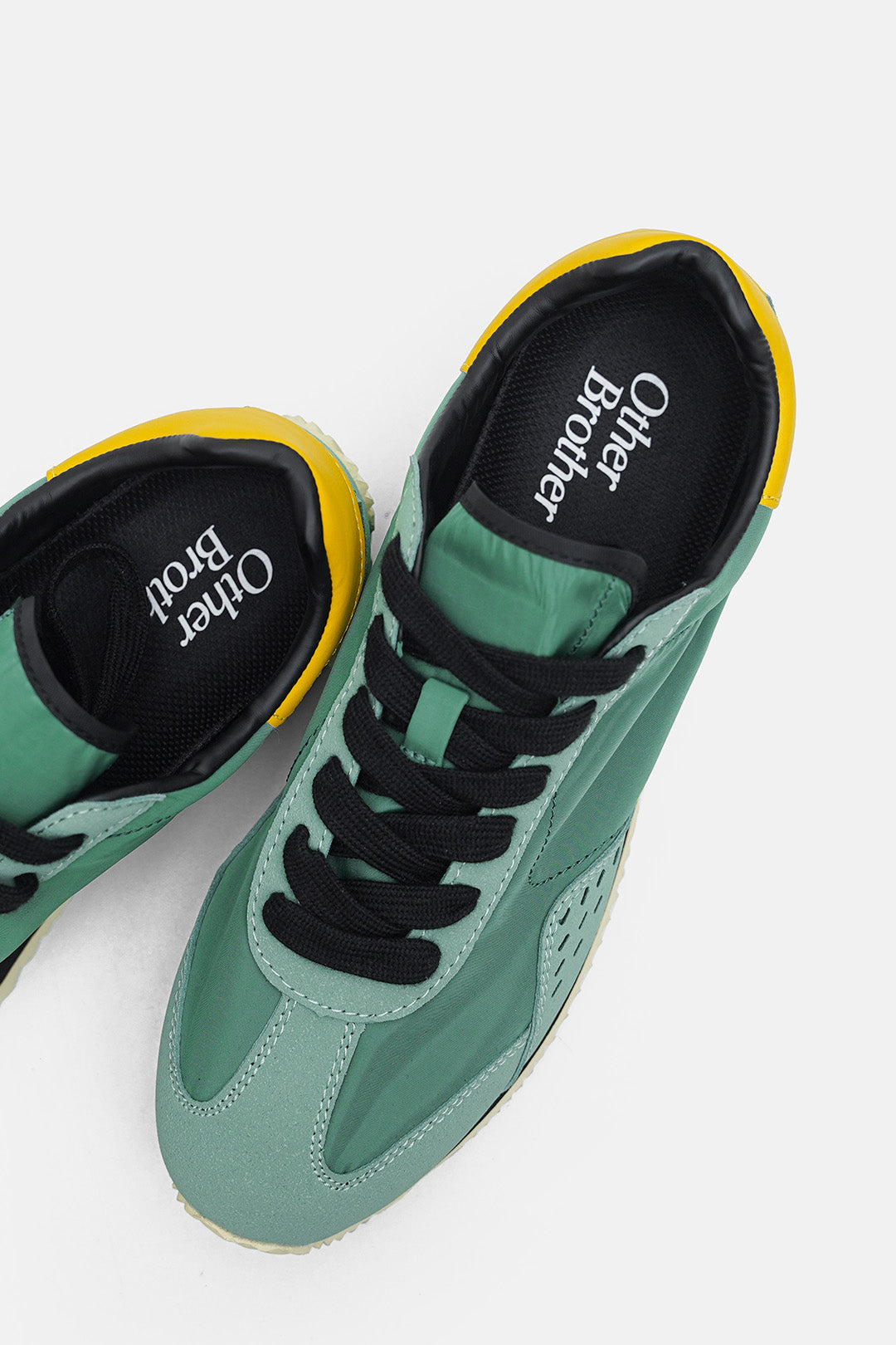 Image of Featherweight Retro Trainers