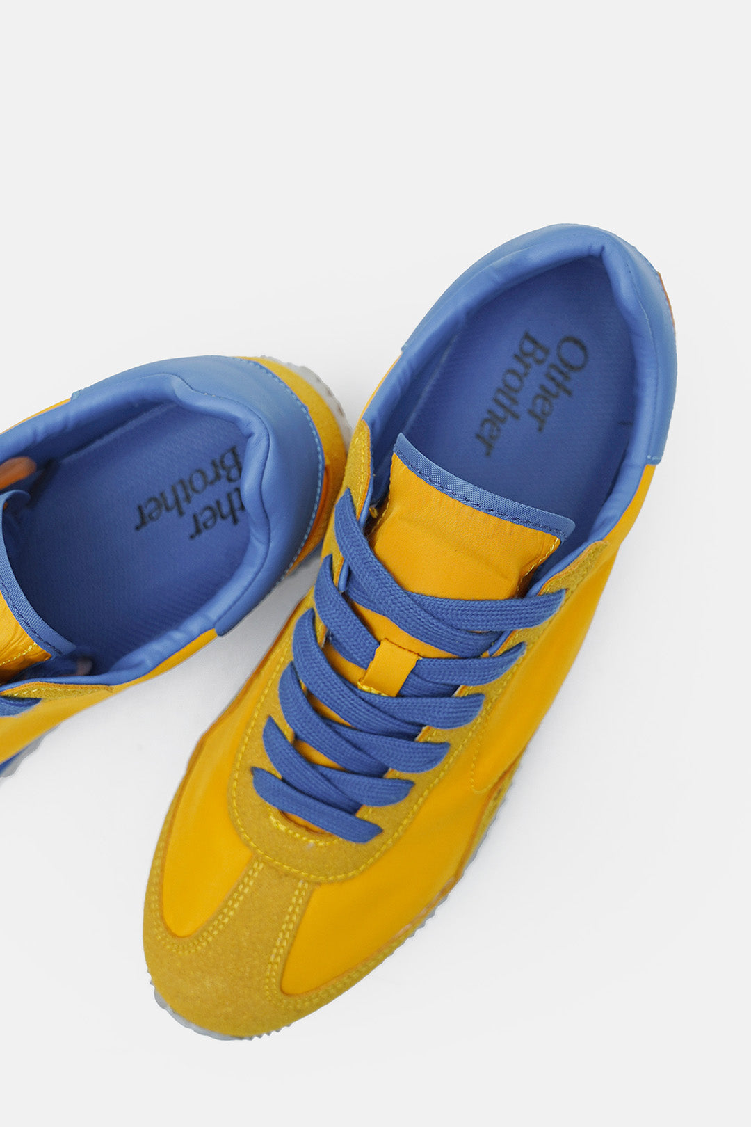 Image of Featherweight Retro Trainers