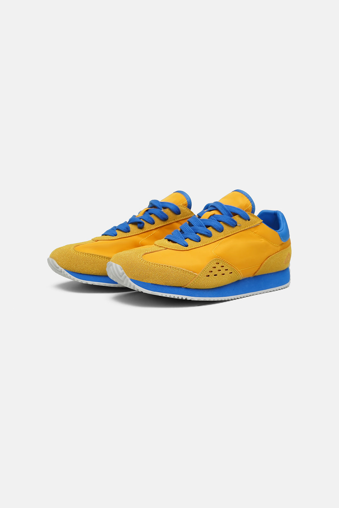 Image of Featherweight Retro Trainers