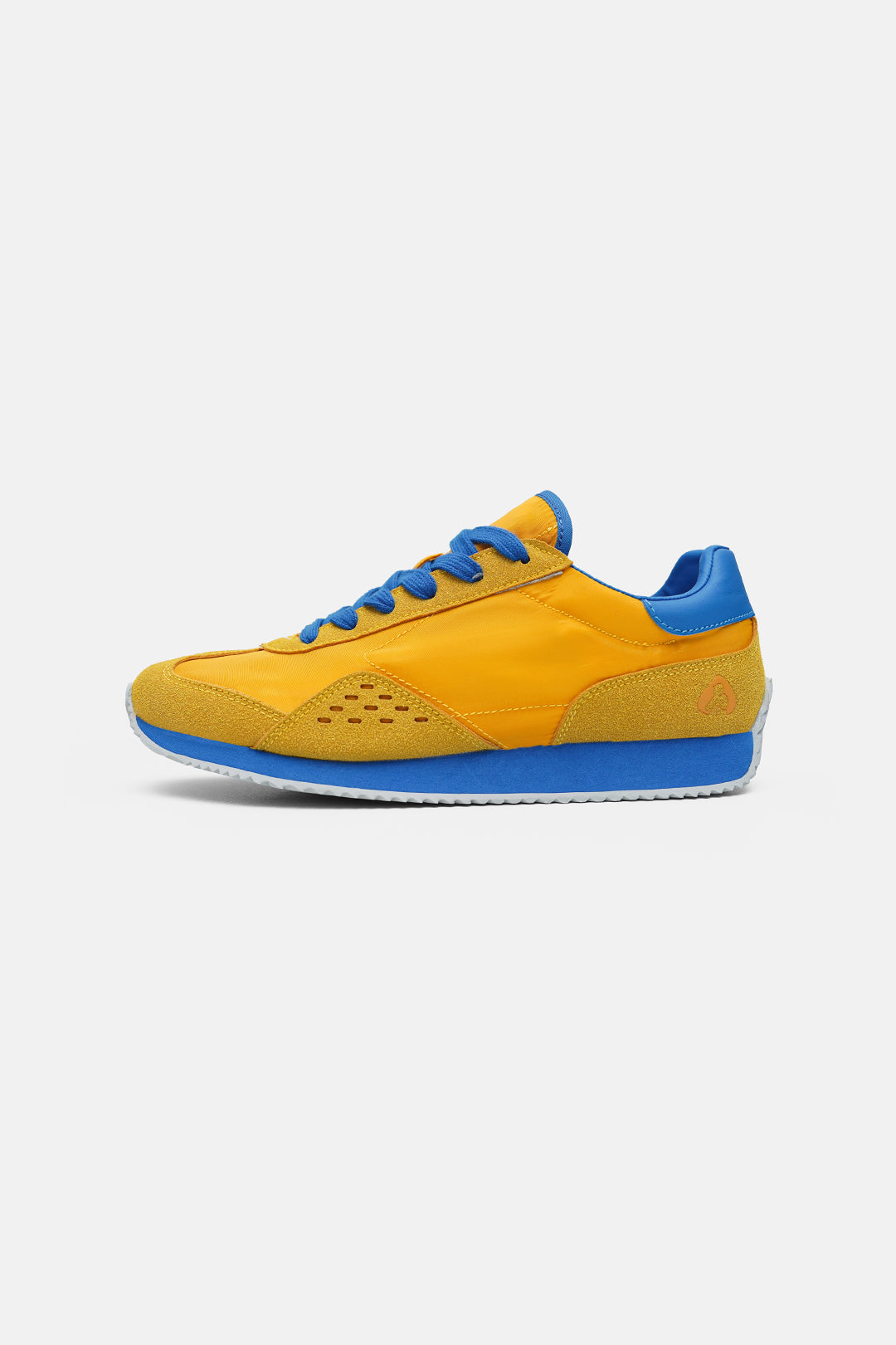 Image of Featherweight Retro Trainers