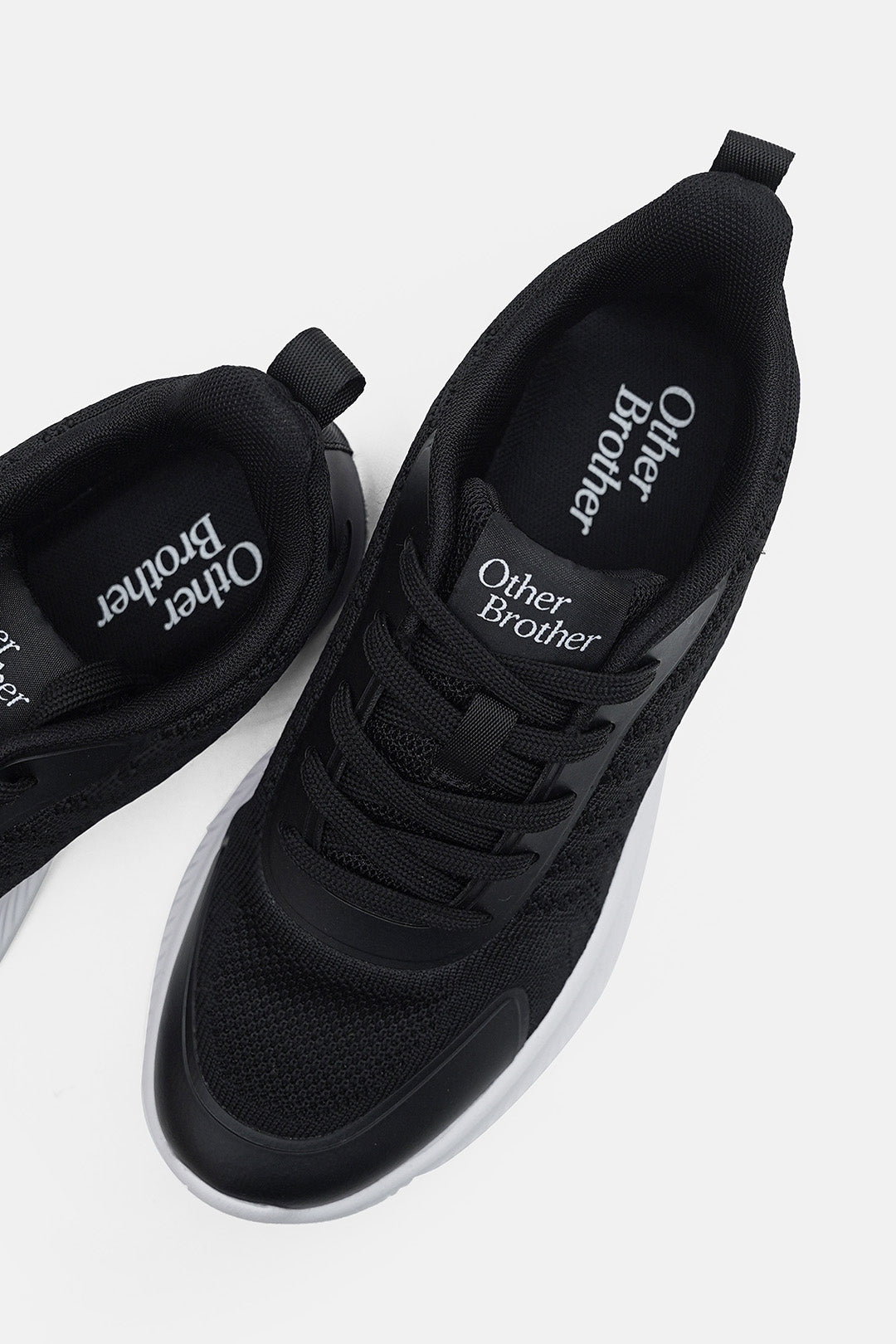 Lightweight Cushioned Running Shoe
