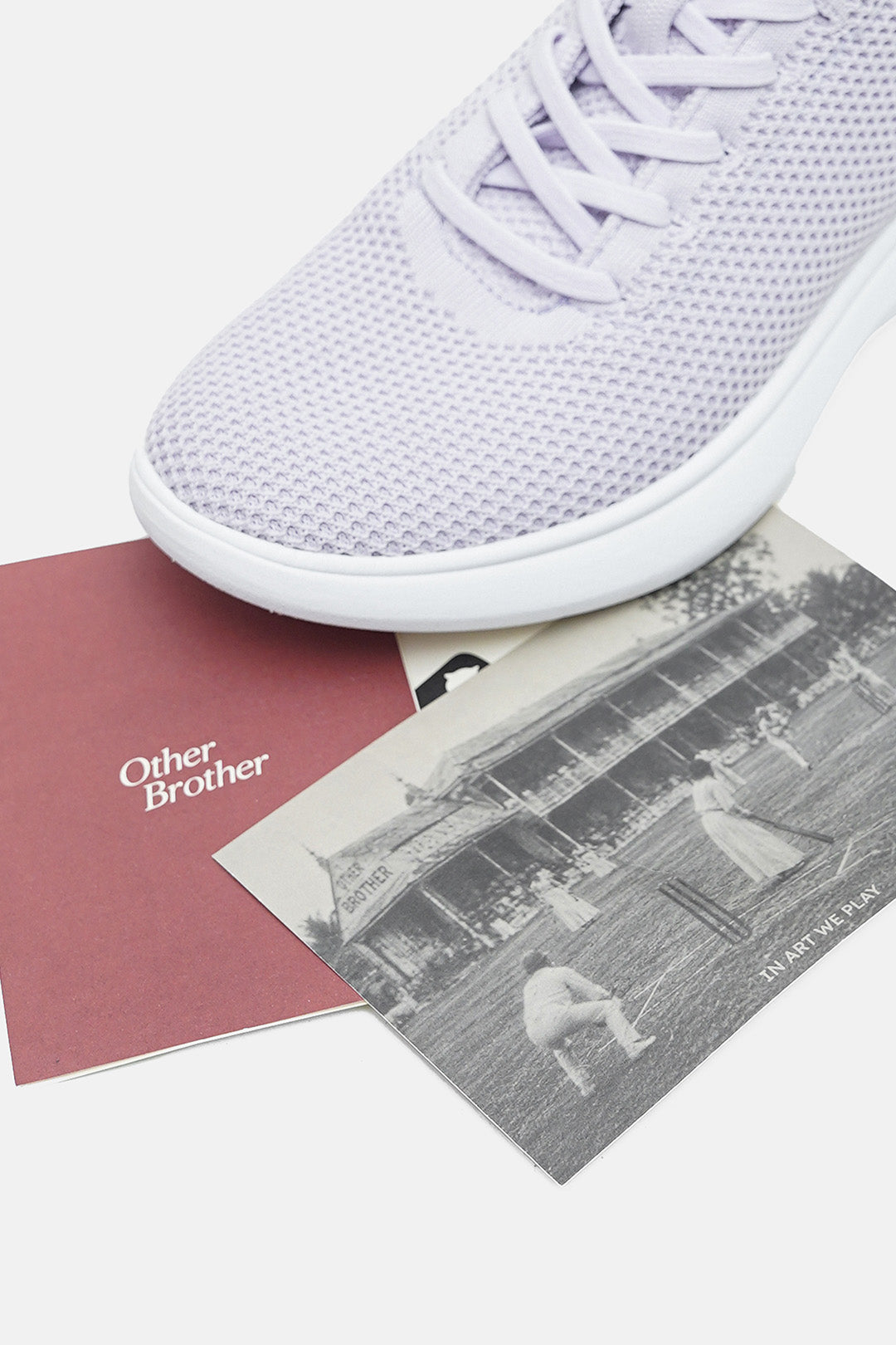 Lightweight Cushioned Walking Shoe