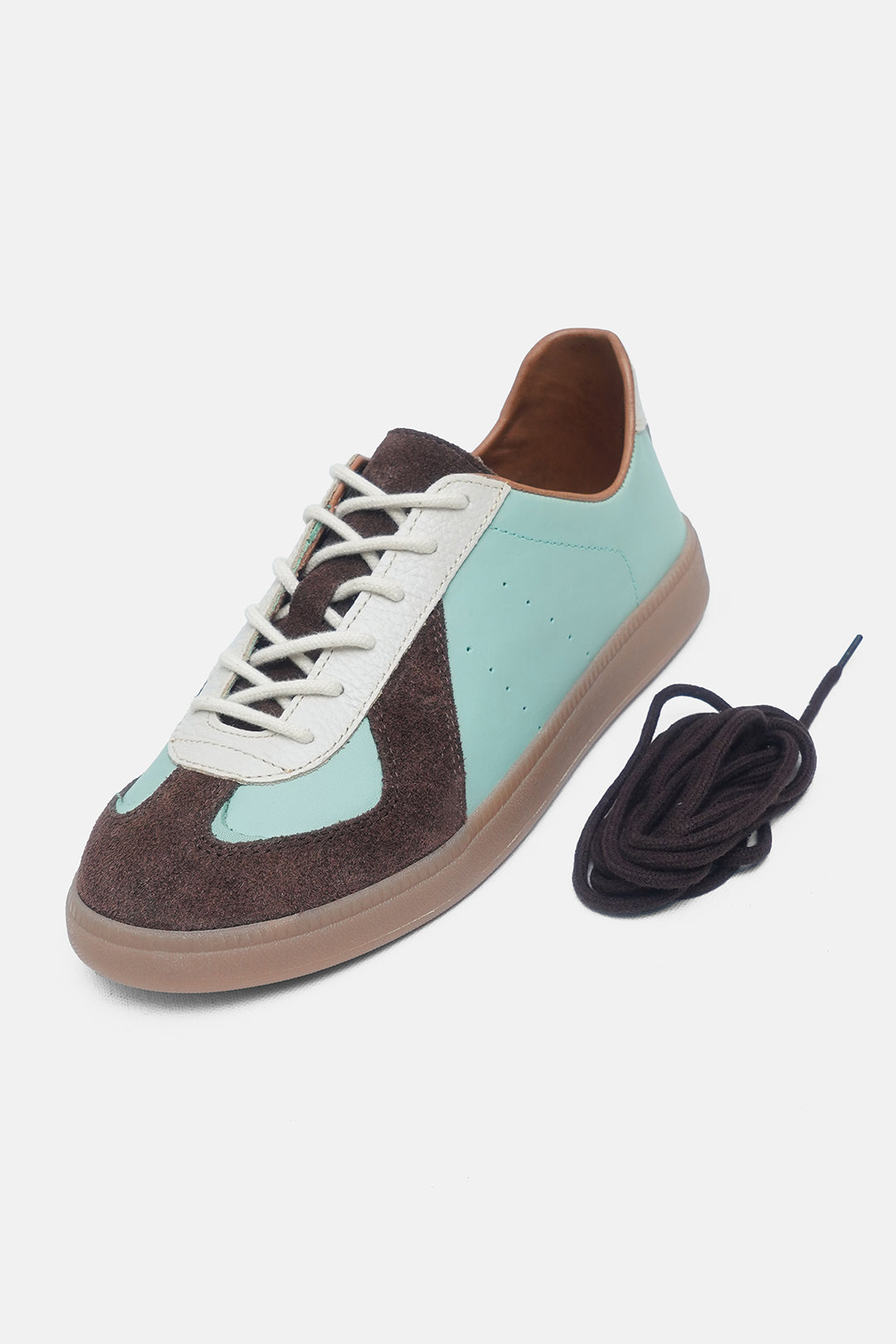 Leather Terrace Sneaker 02