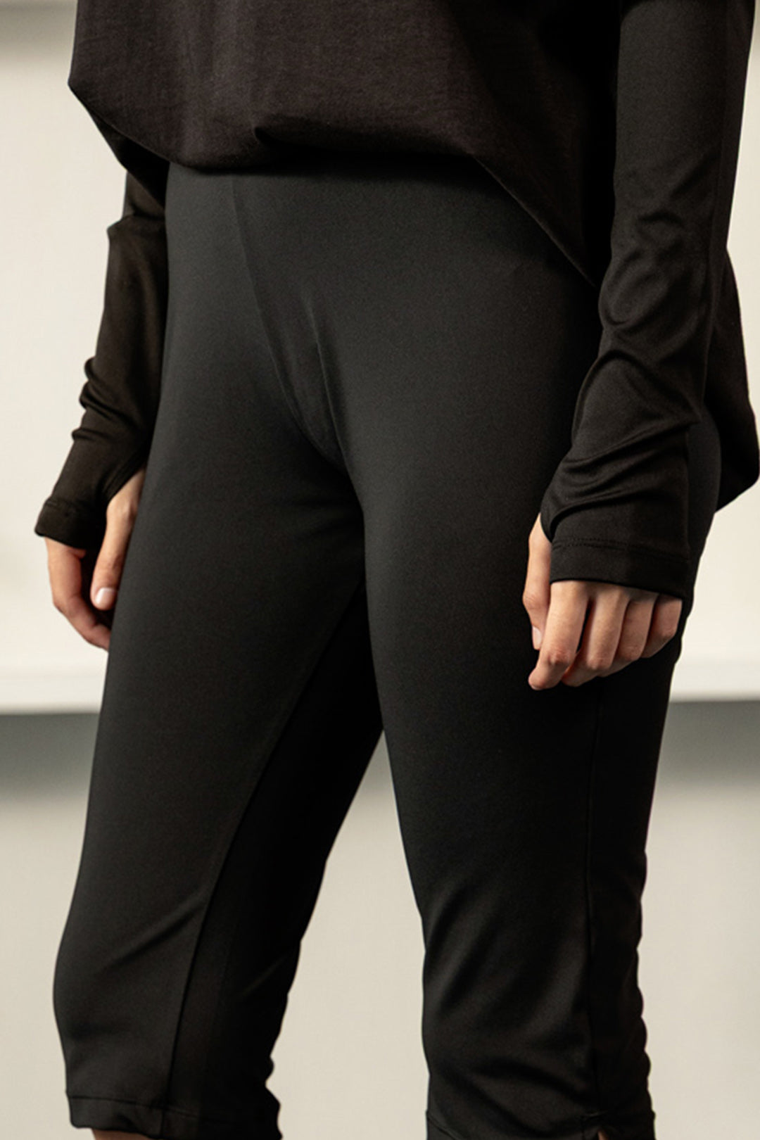 Image of Stretch Capri Leggings